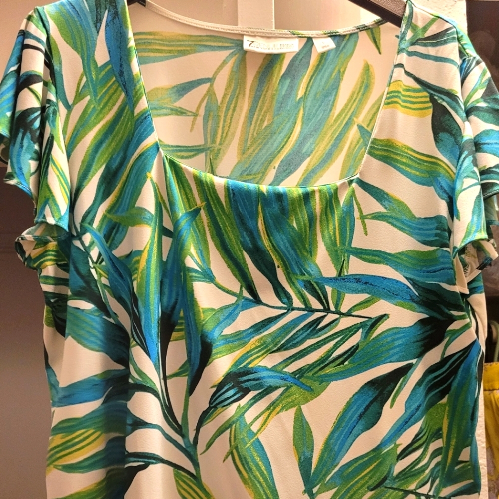 🌴 Palm 👚 Blouse